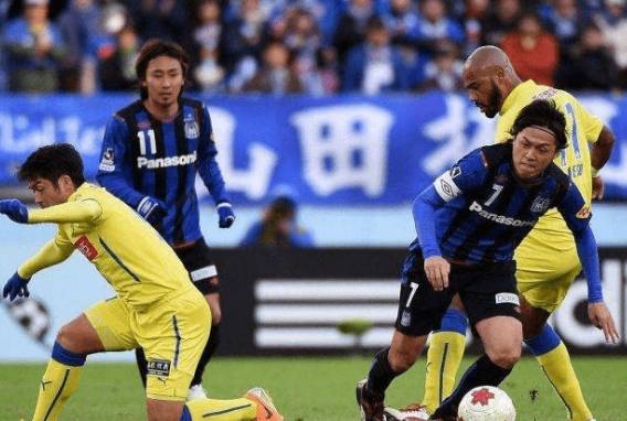 关于广州富力将与大阪钢巴进行对决的信息