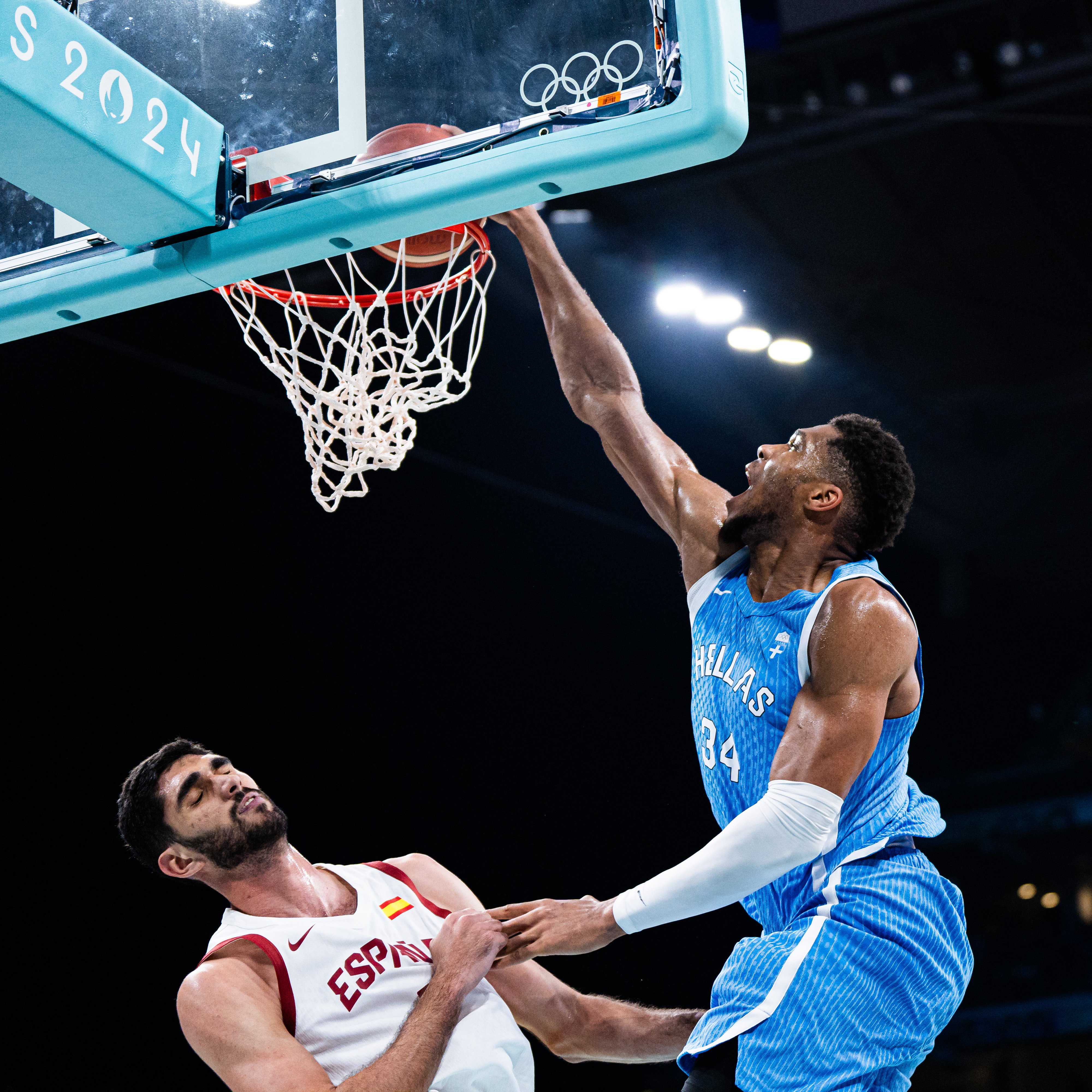 欧洲球队跻身篮球冠军联赛四强 欧洲球队跻身篮球冠军联赛四强