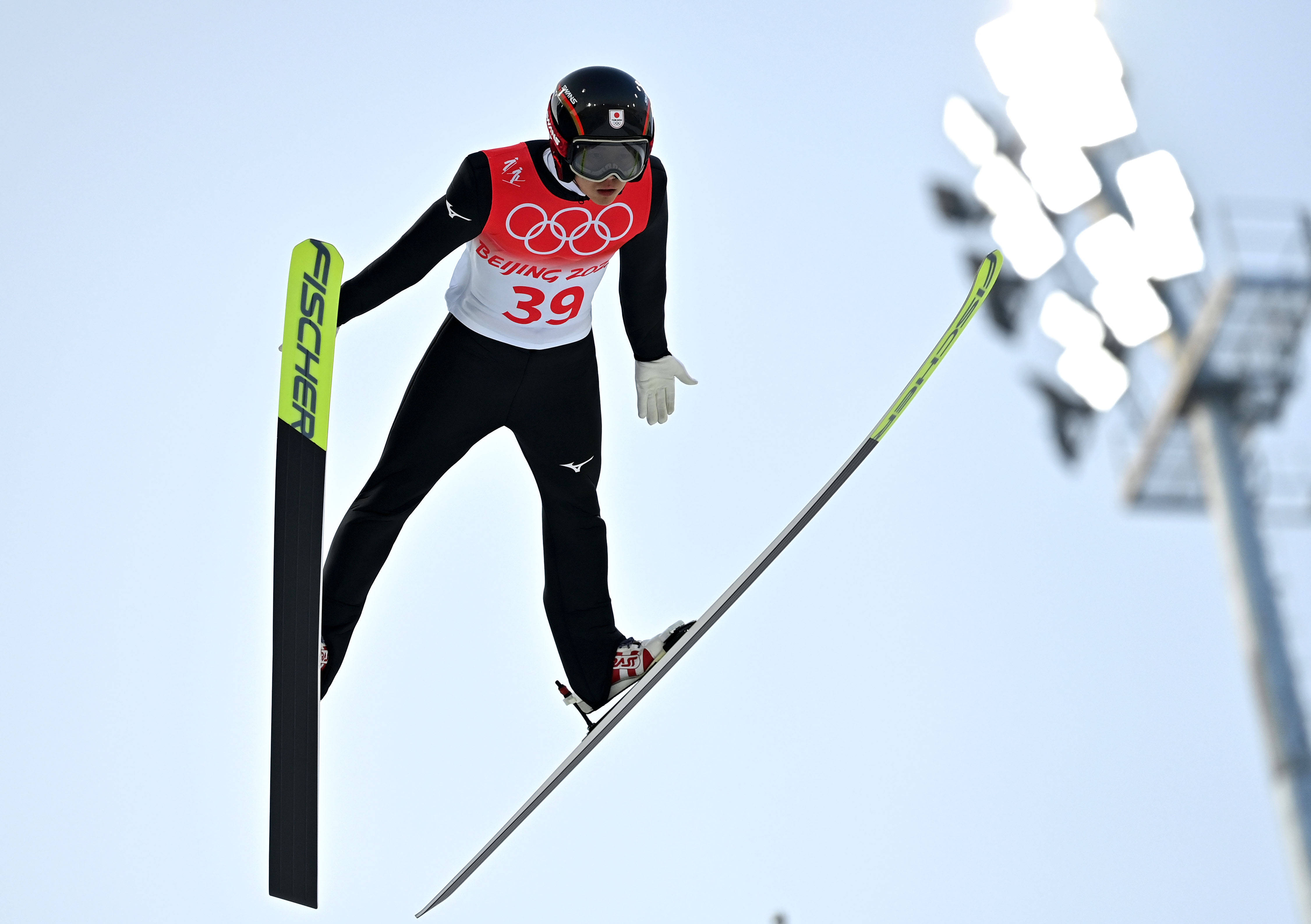 墨西哥代表队在北欧两项滑雪比赛中获奖