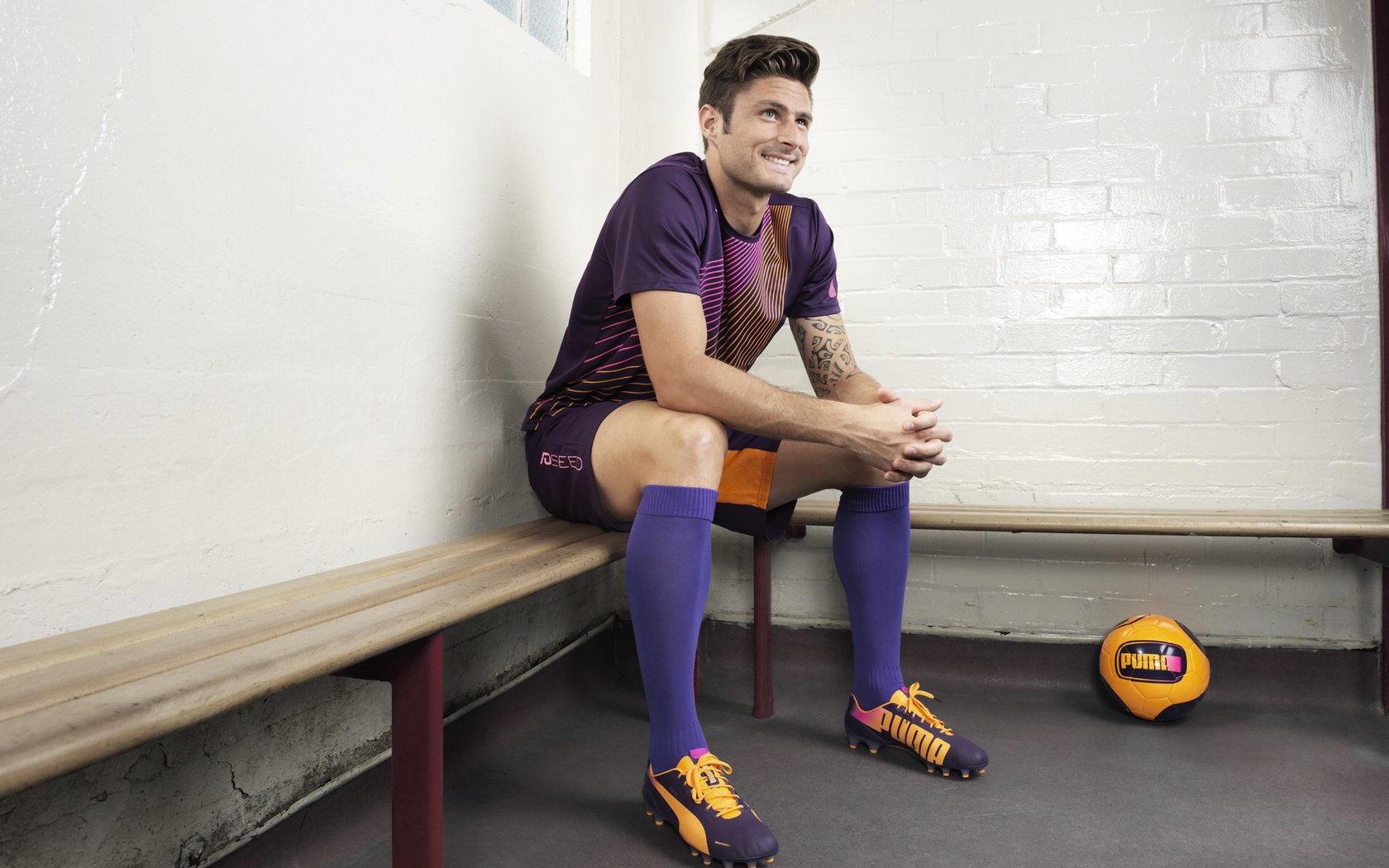 跨界狂想,当尼日利亚带走马里,内马尔在F1赛道接管年度争冠