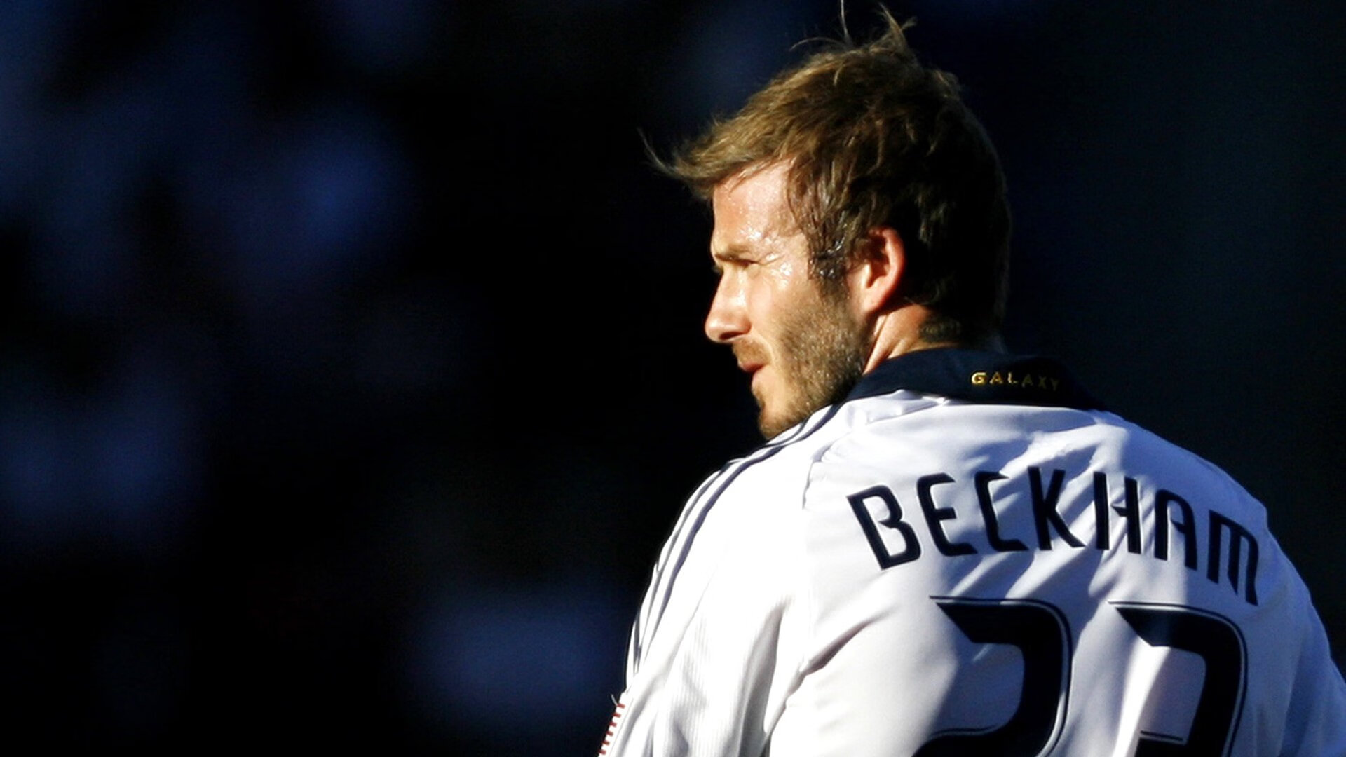 当赛道遇见绿茵场，深圳F1街道赛上演极速足球焦点战，主场队力克欧洲豪门凯尔特人