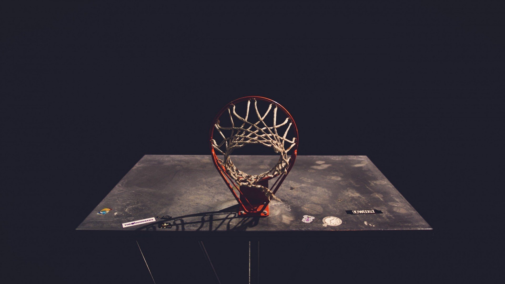 铁血蓝白，2026世界杯G组关键战，布罗佐维奇中场调度压制瑞典，乌拉圭以唯一性破局
